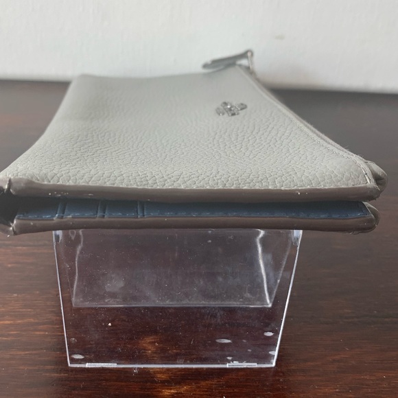 Coach Double Zip Wallet - Heather Gray - Picture 8 of 8